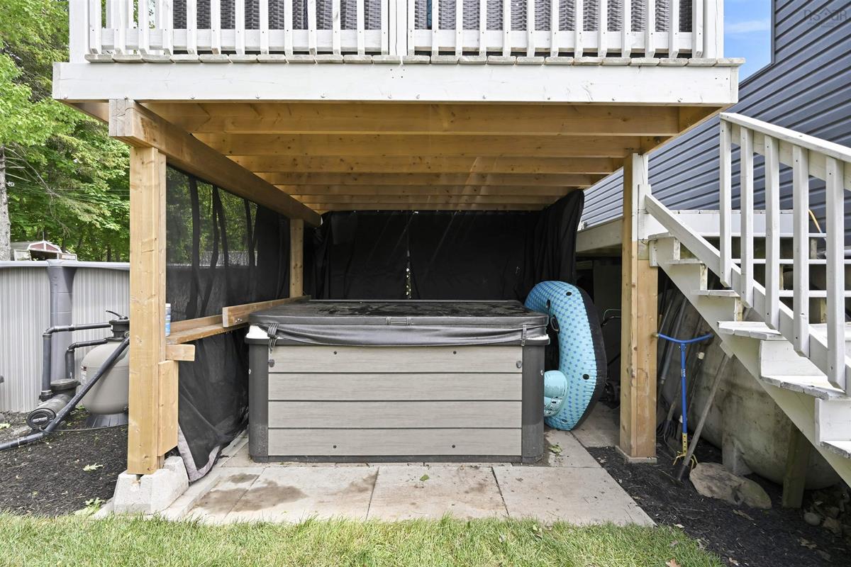  MLS ()