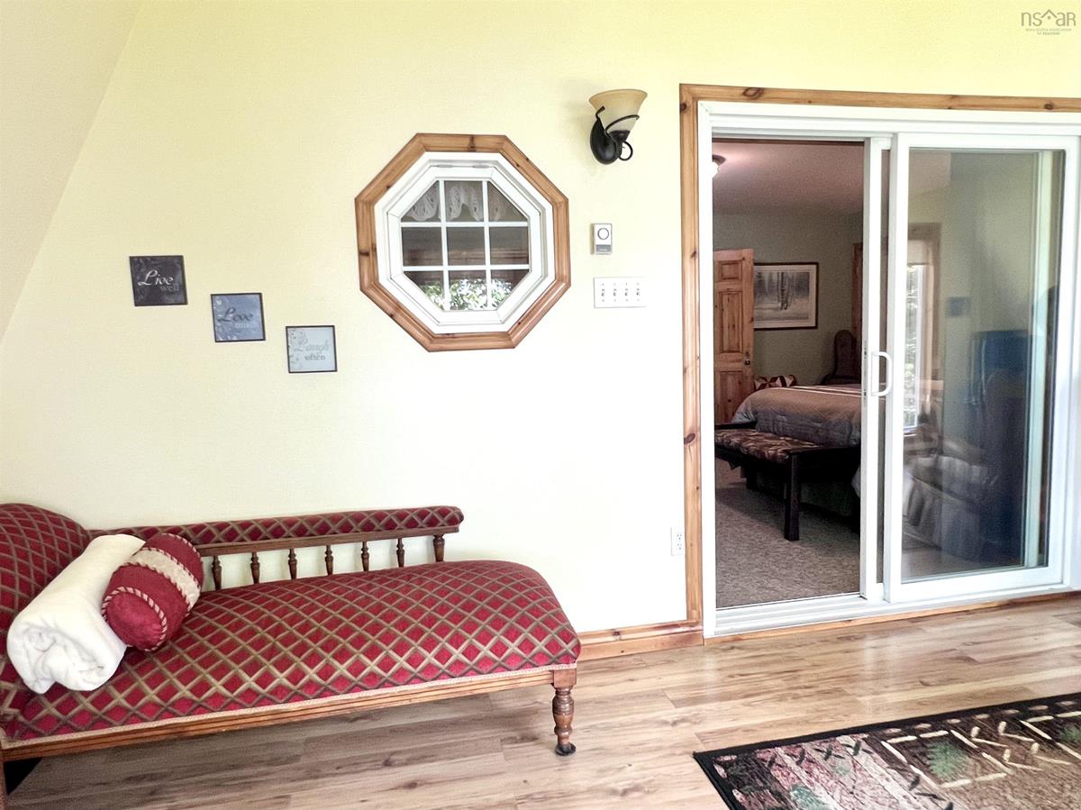  MLS ()