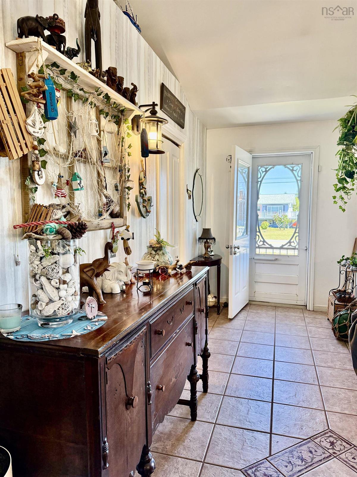  MLS ()