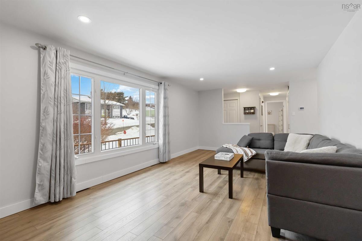  MLS ()