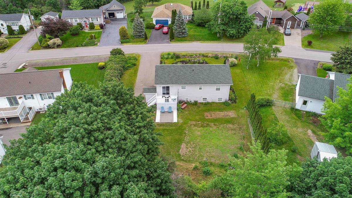  MLS ()