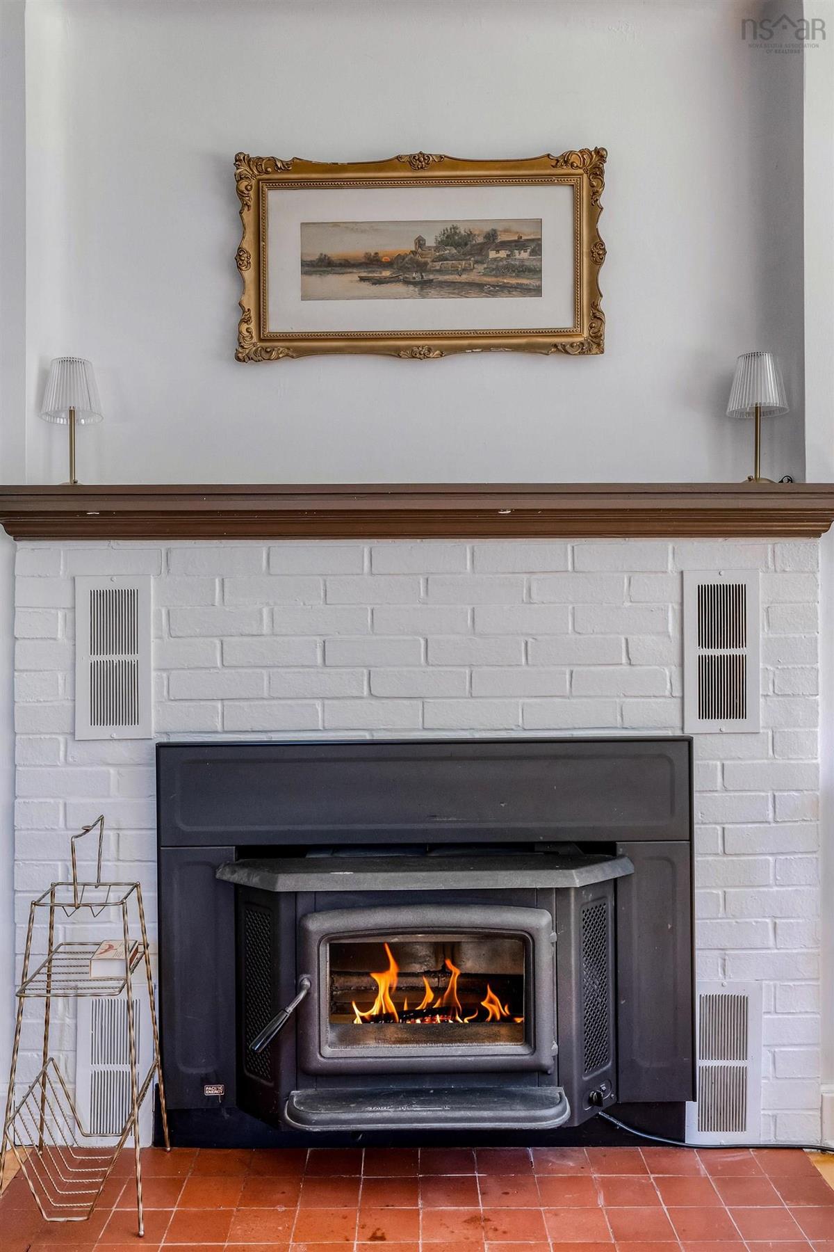  MLS ()