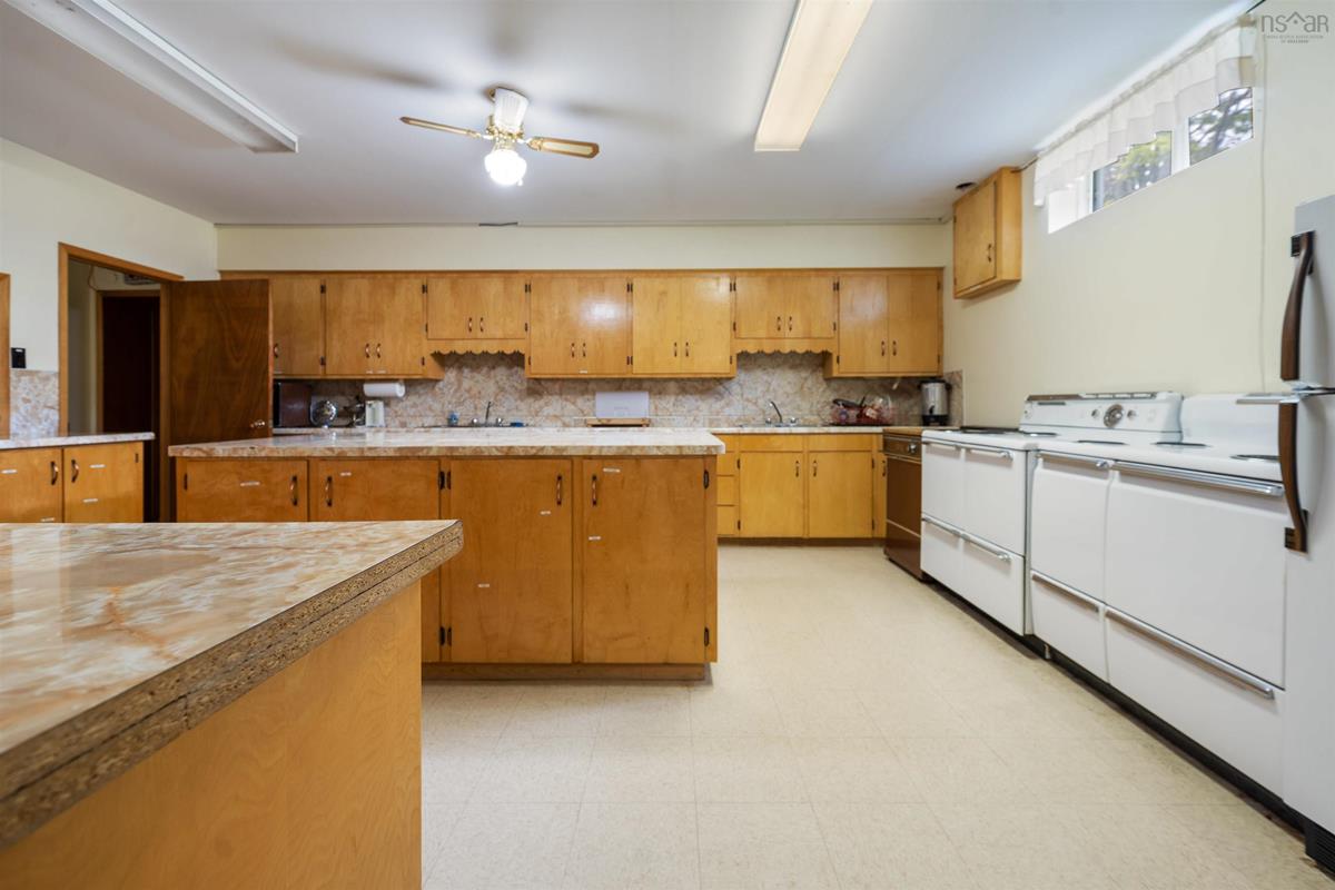  MLS ()