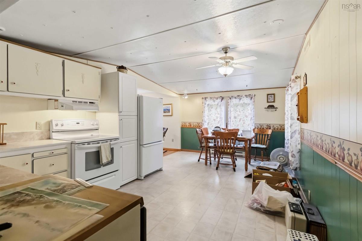  MLS ()