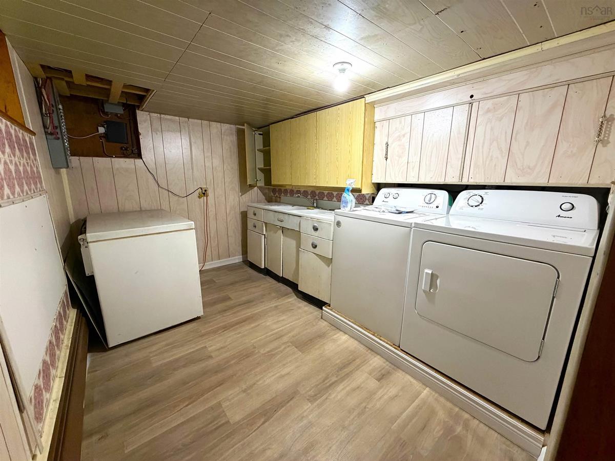  MLS ()