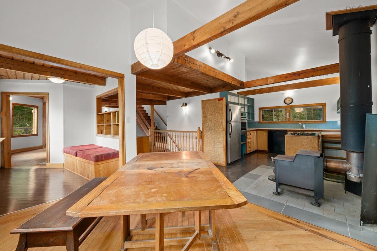 MLS ()