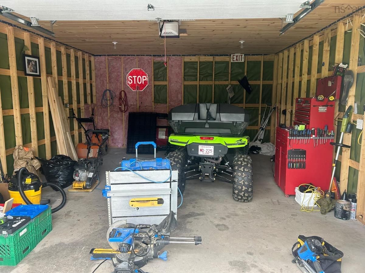  MLS ()
