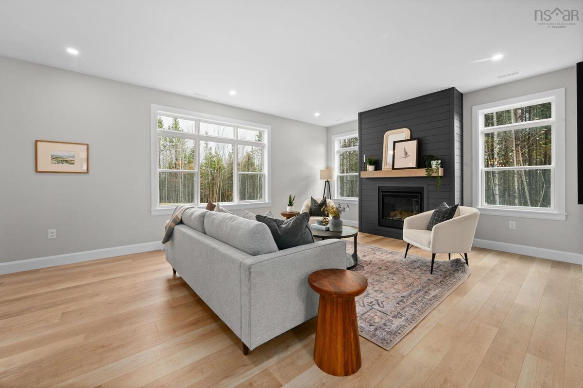  MLS ()