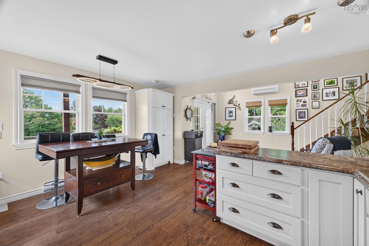  MLS ()