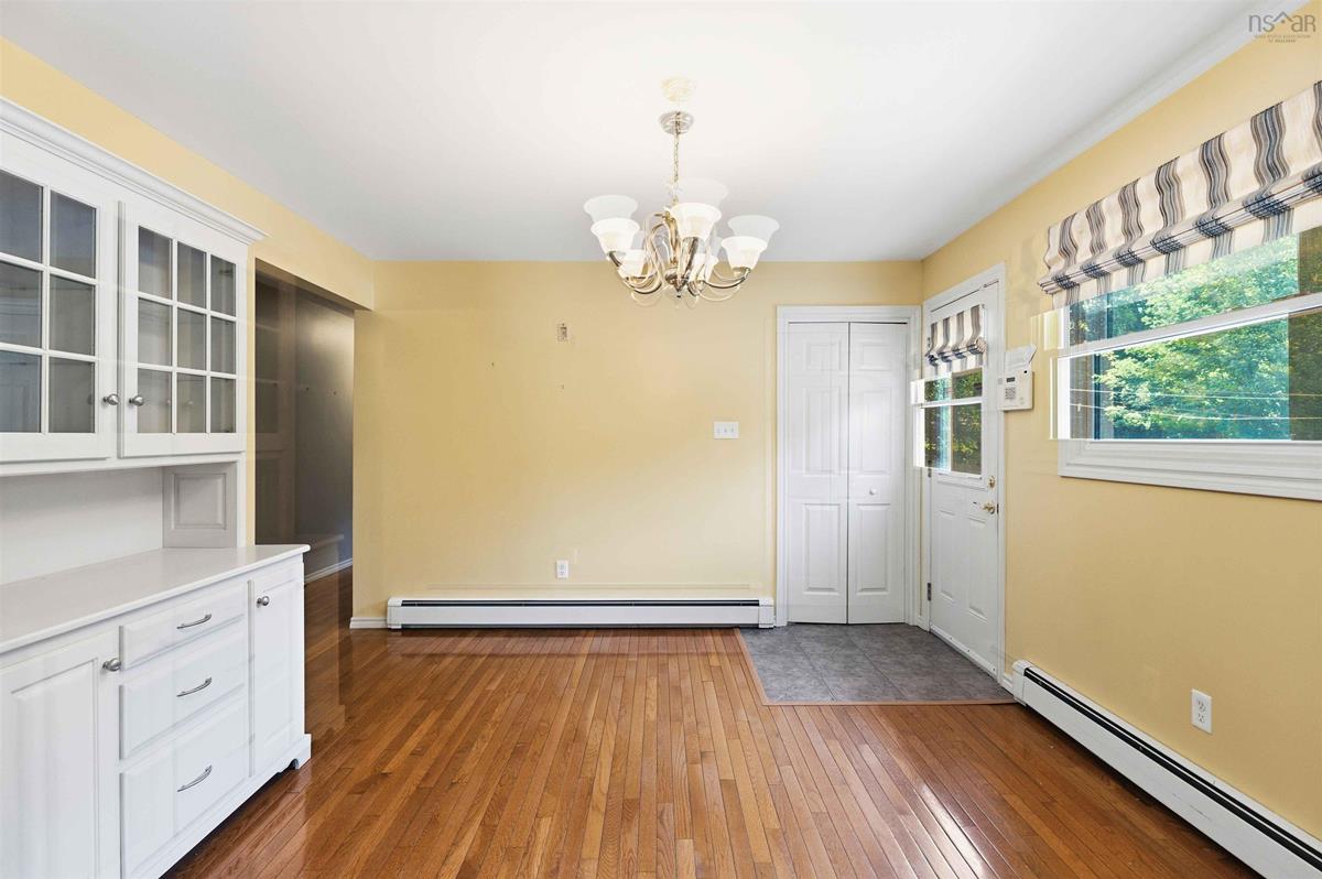  MLS ()
