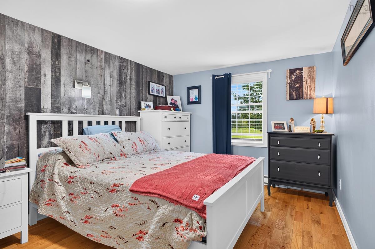  MLS ()