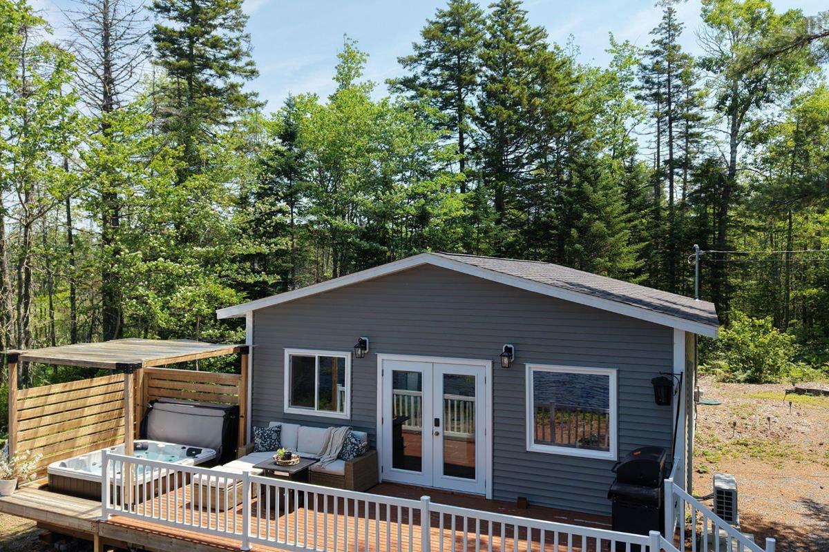  MLS ()