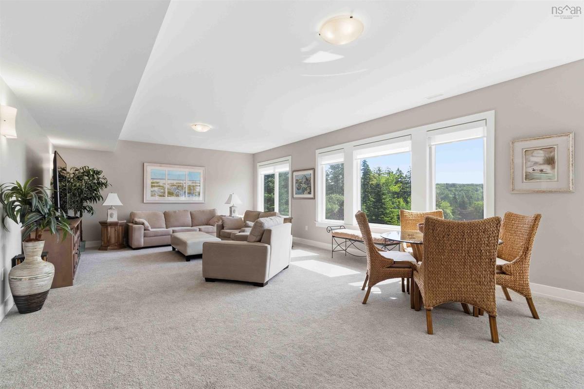  MLS ()