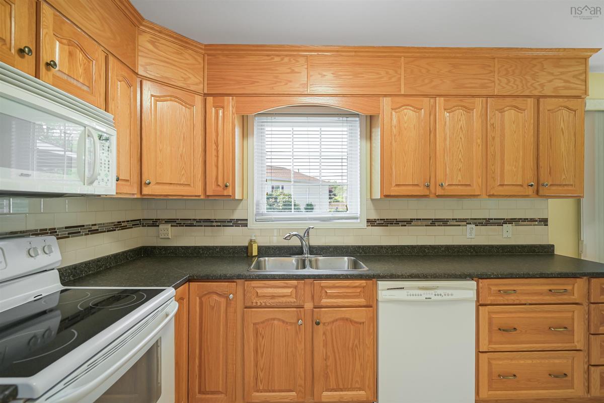  MLS ()