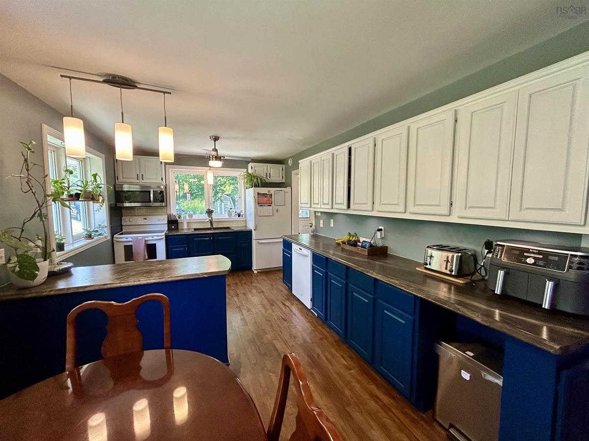  MLS ()
