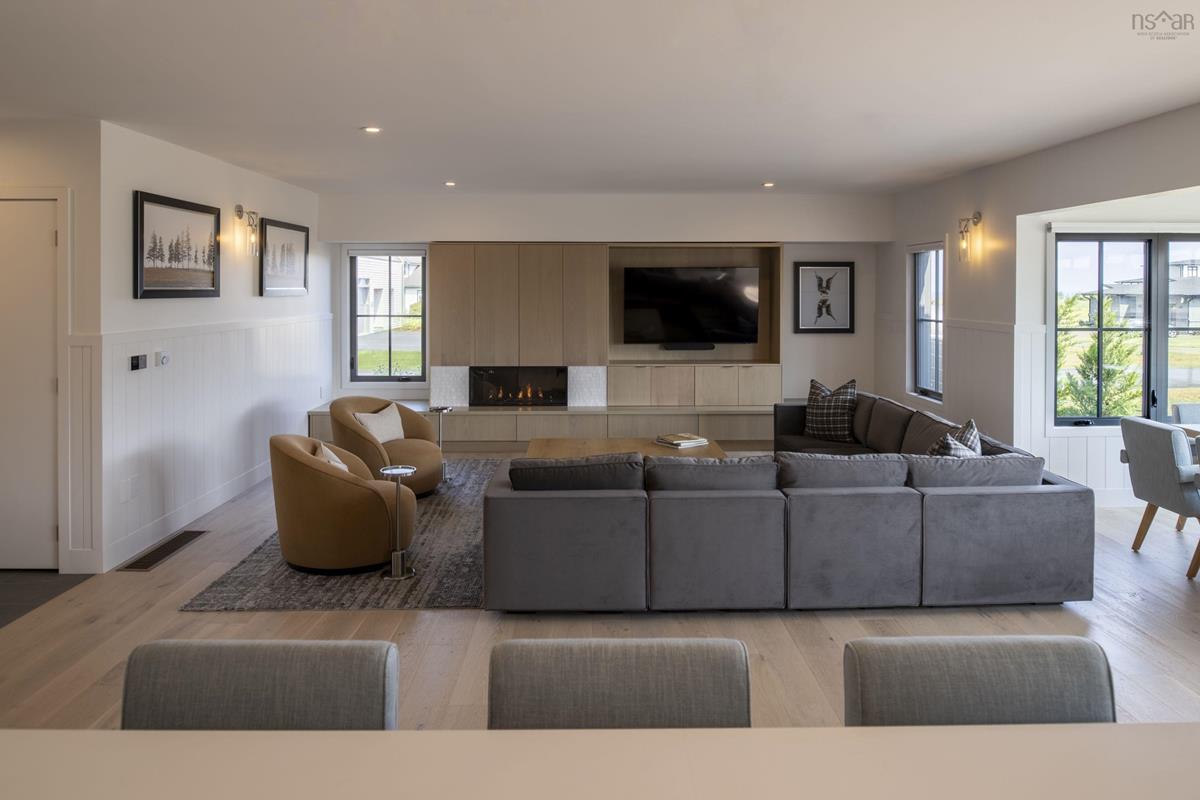  MLS ()