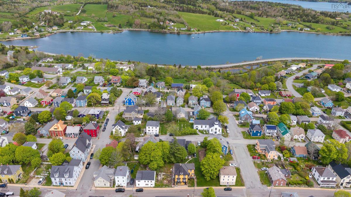  MLS ()