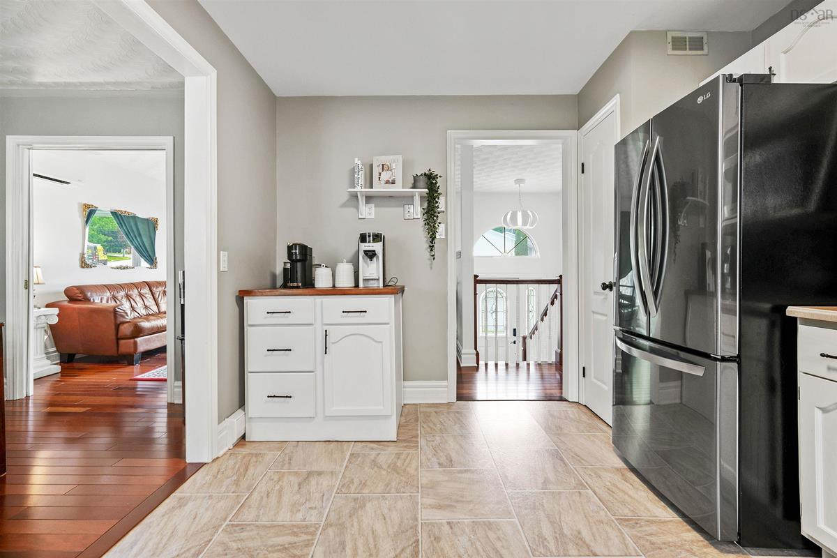  MLS ()