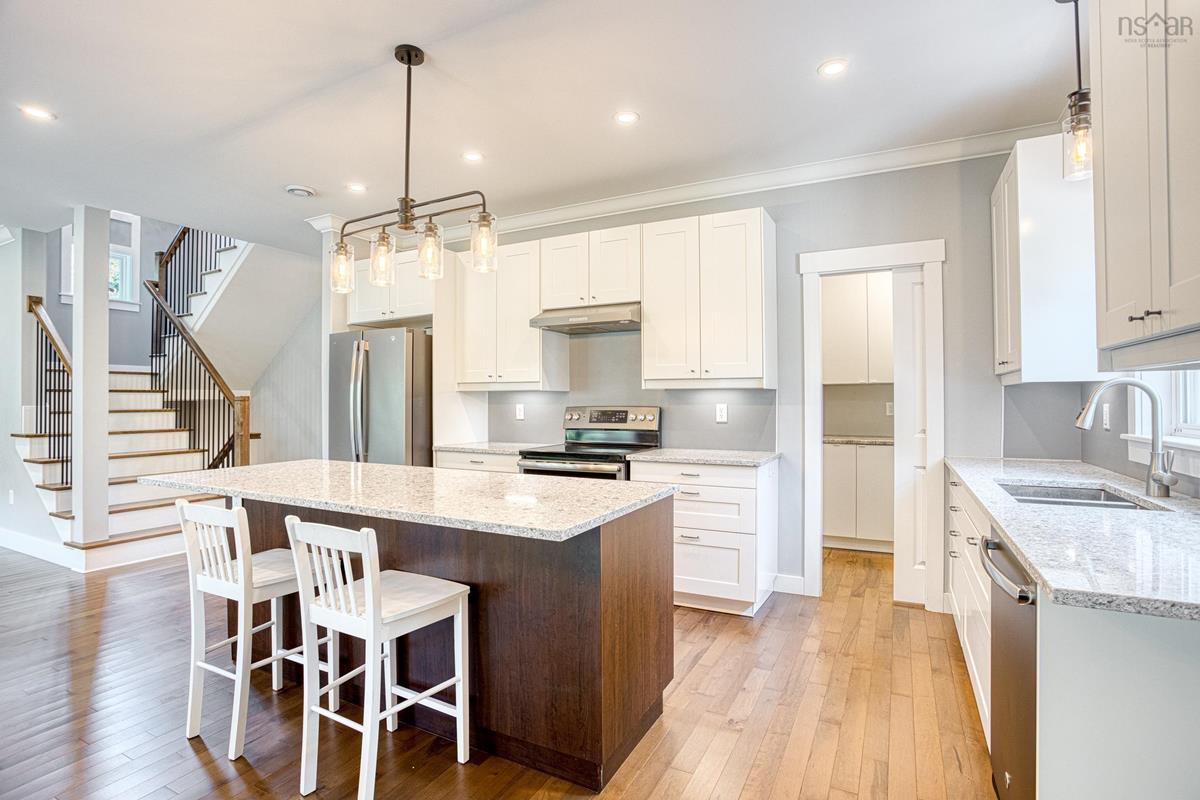  MLS ()