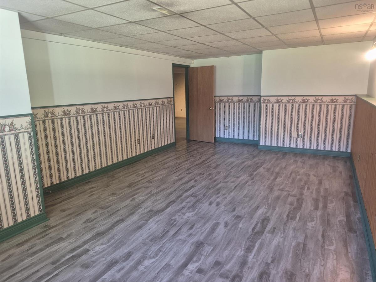  MLS ()