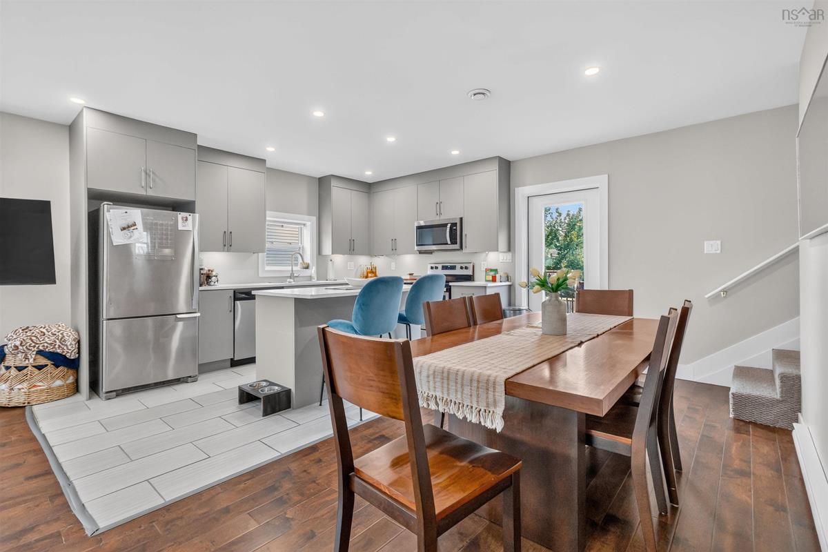  MLS ()