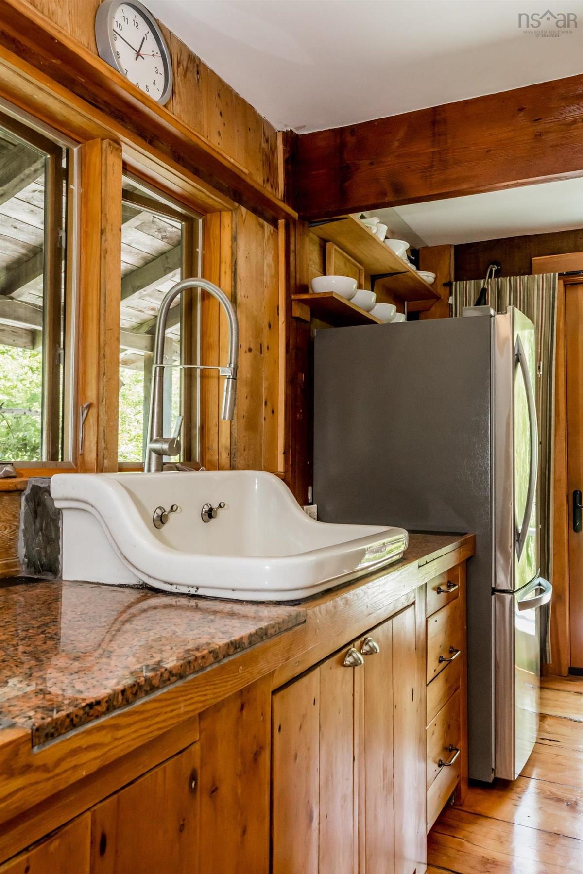  MLS ()