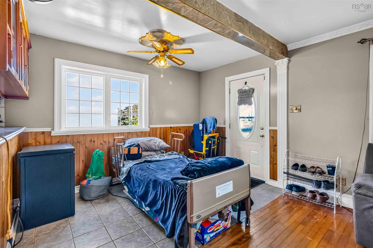  MLS ()