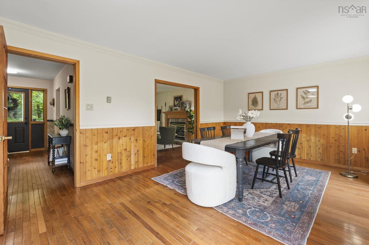  MLS ()