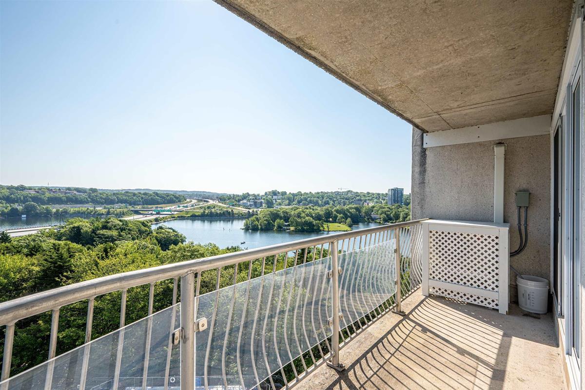  MLS ()