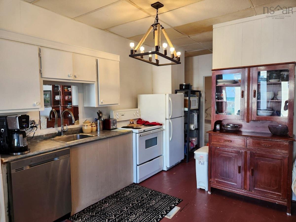  MLS ()