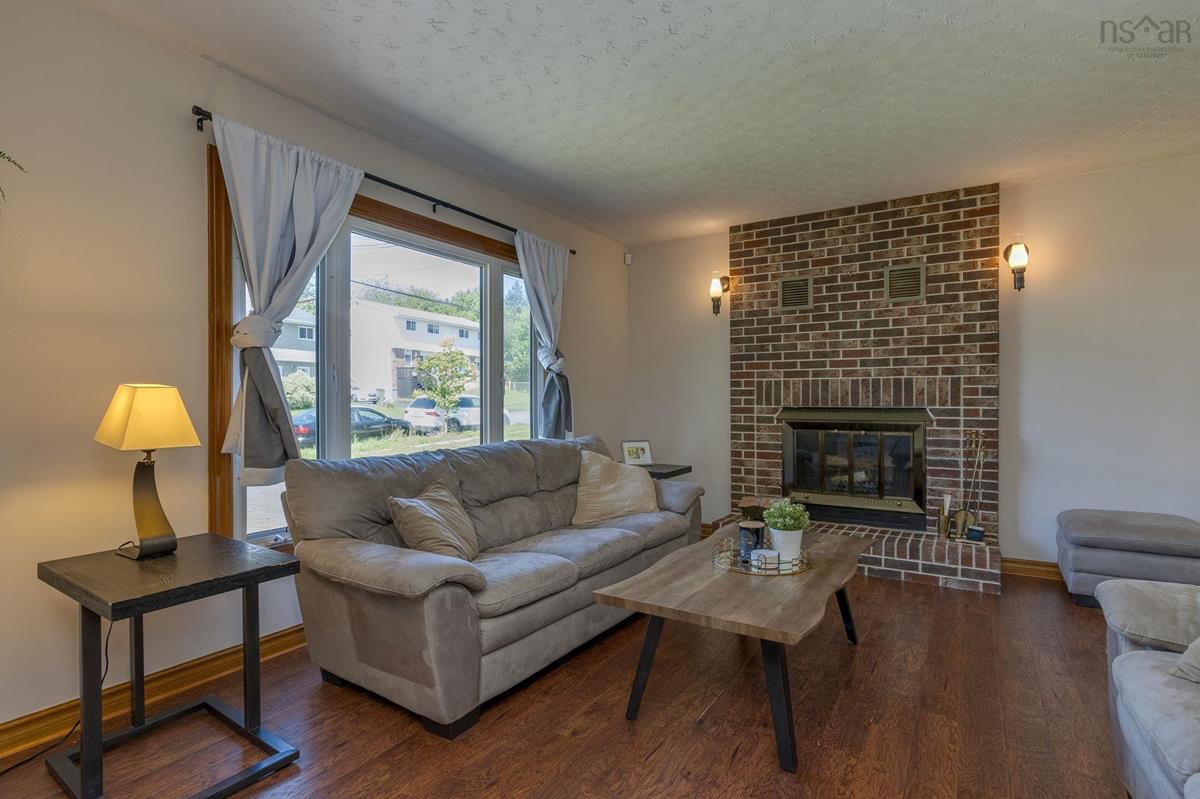  MLS ()