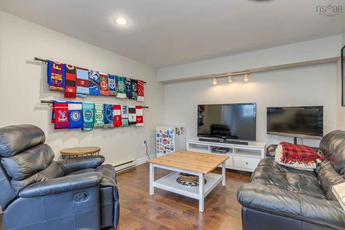  MLS ()