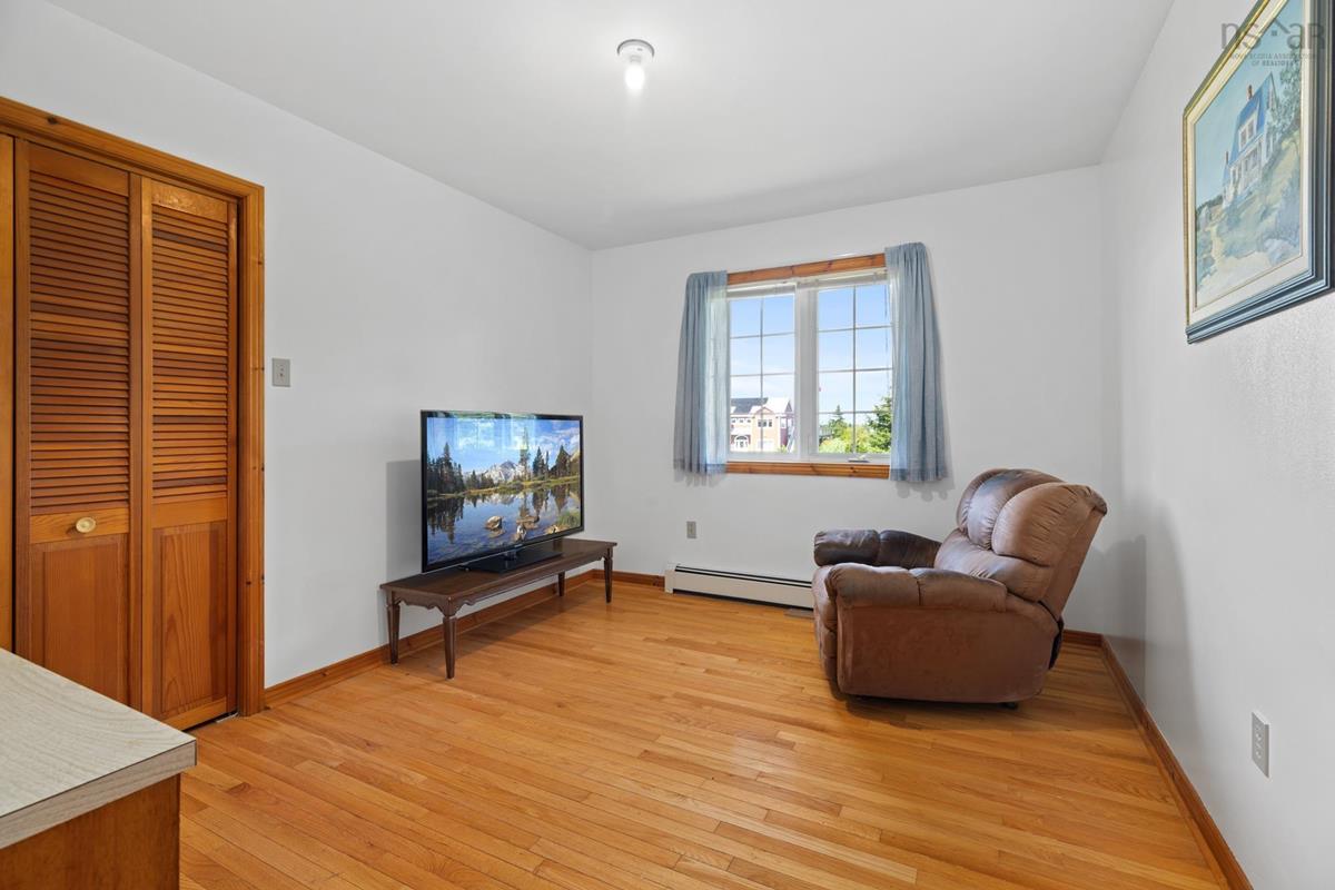  MLS ()
