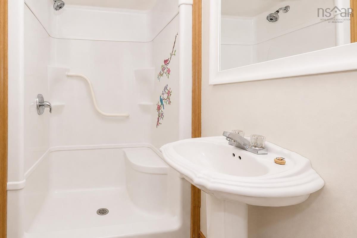 MLS ()
