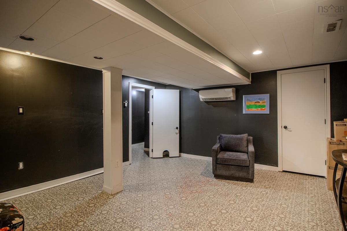  MLS ()