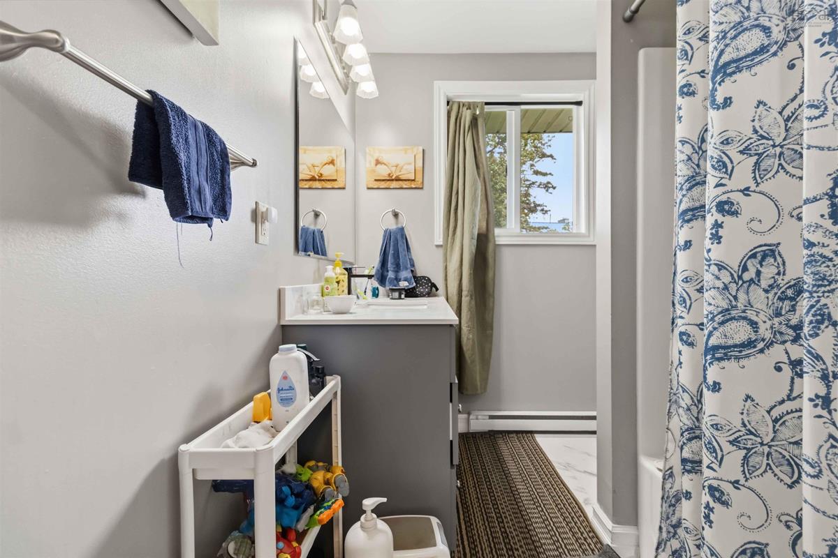  MLS ()