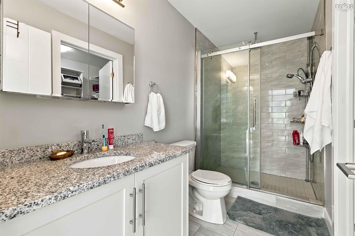  MLS ()