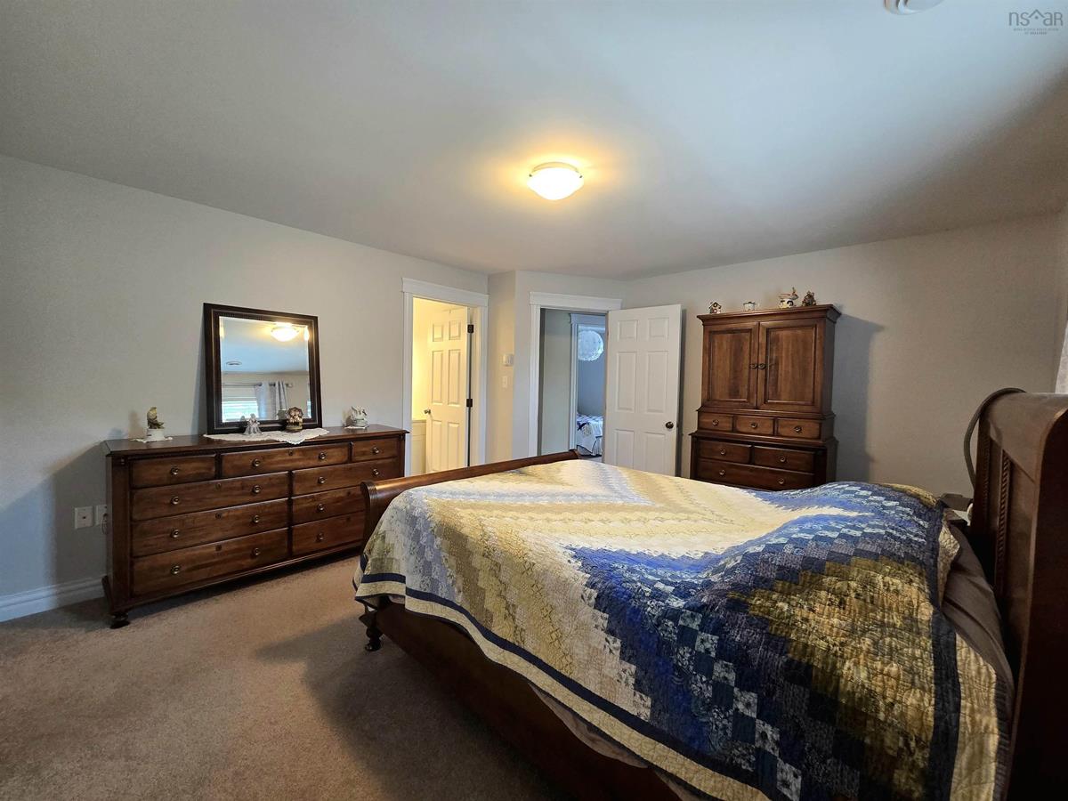  MLS ()