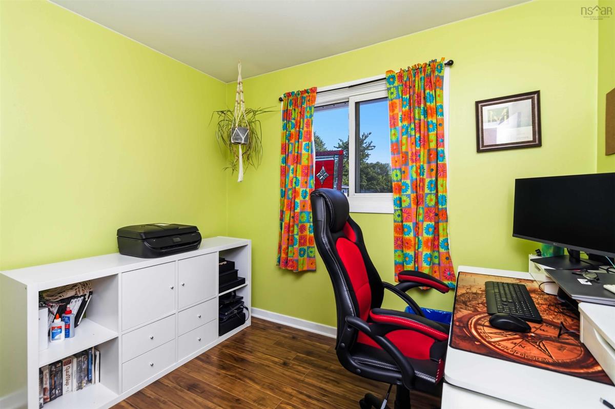  MLS ()