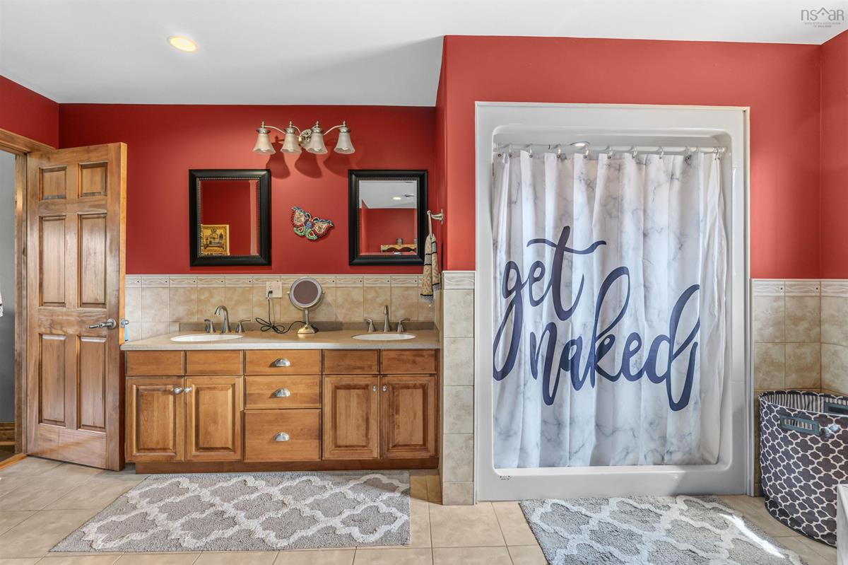  MLS ()