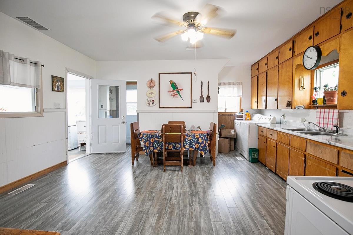  MLS ()