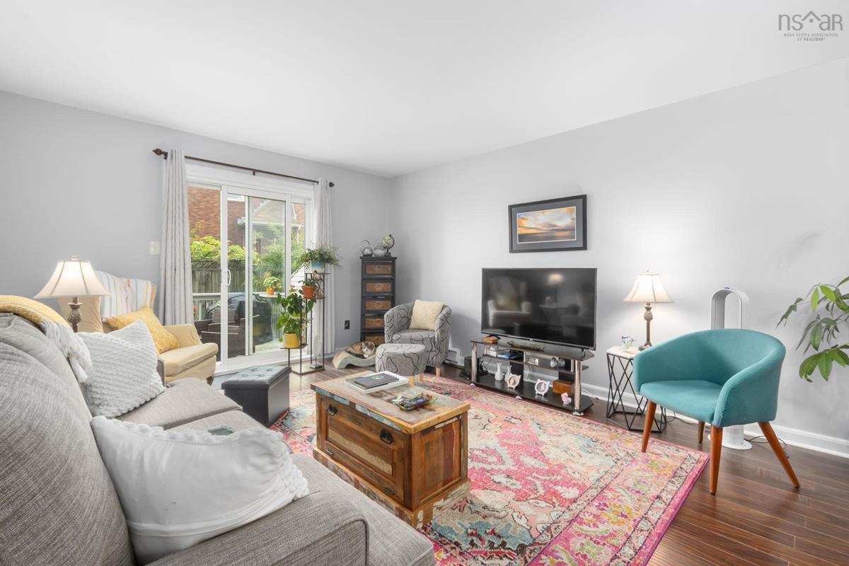  MLS ()