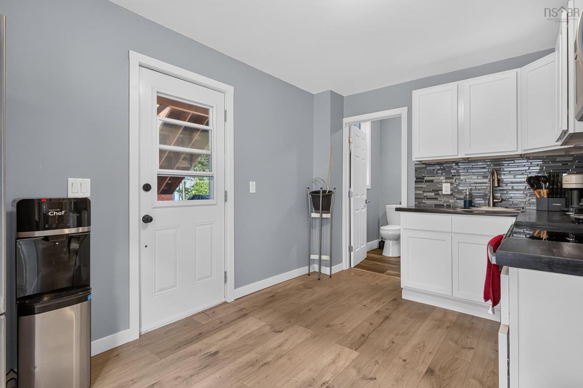  MLS ()