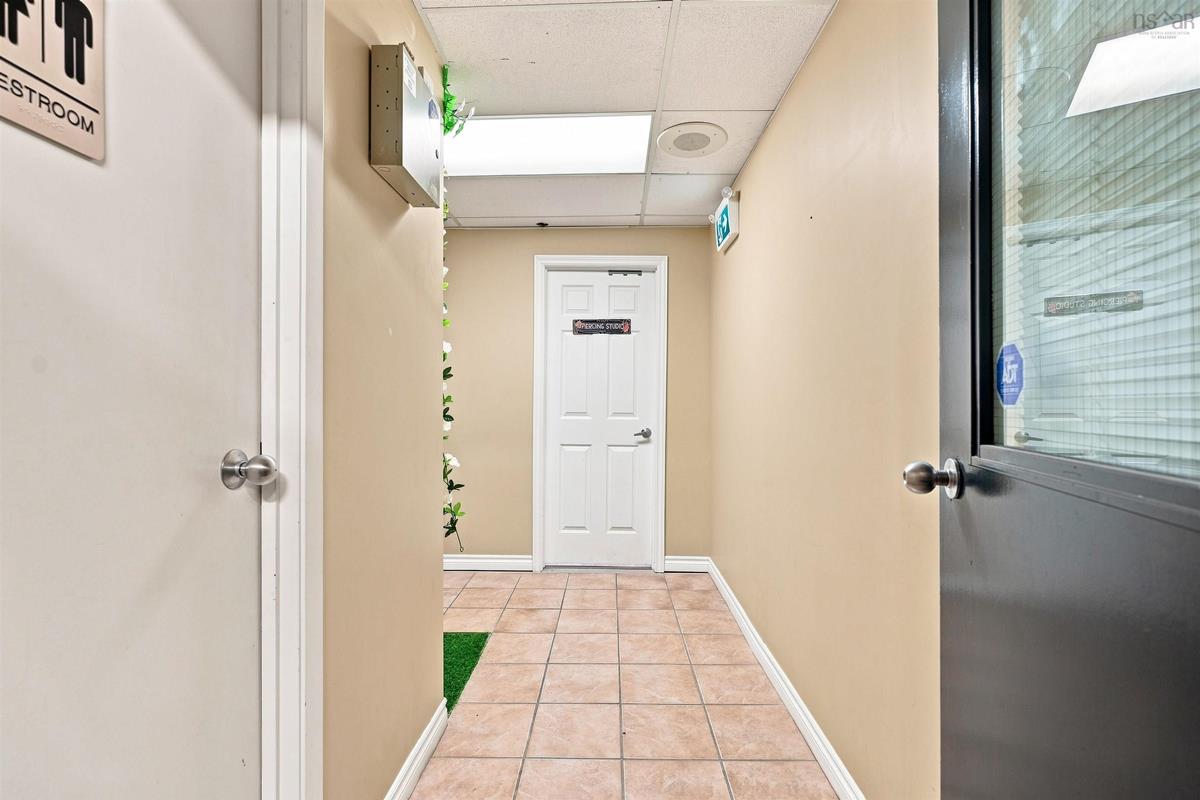  MLS ()