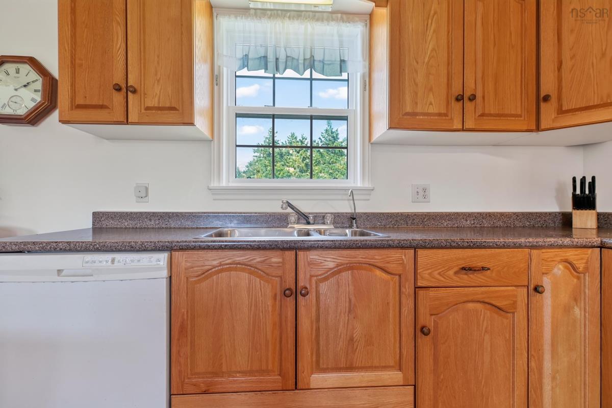  MLS ()