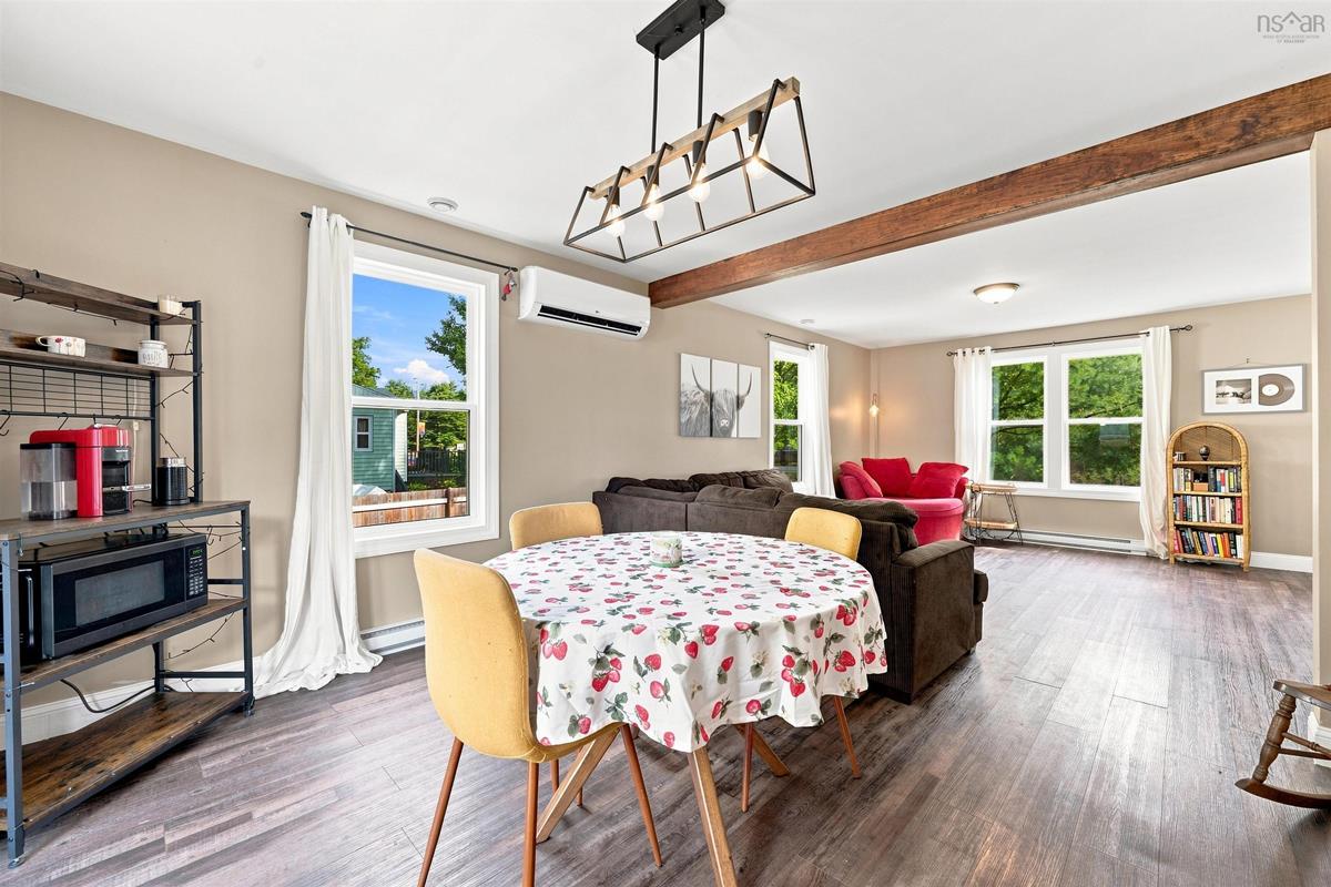  MLS ()