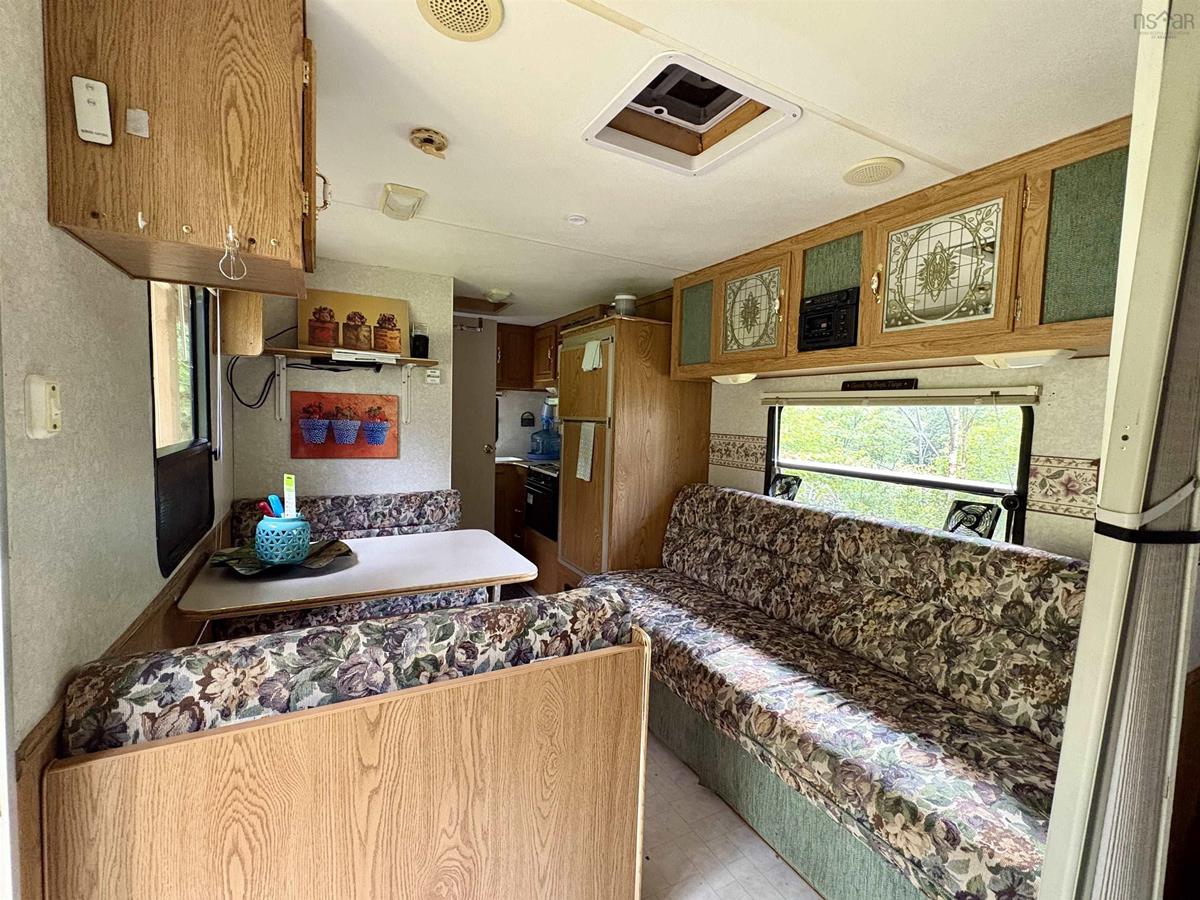  MLS ()