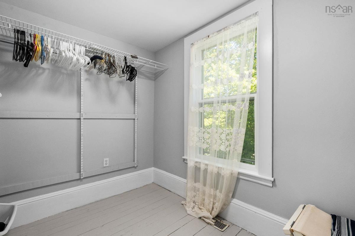  MLS ()