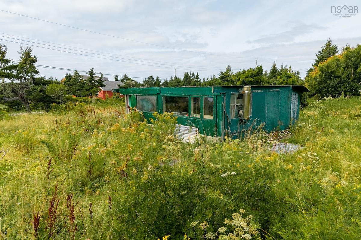  MLS ()
