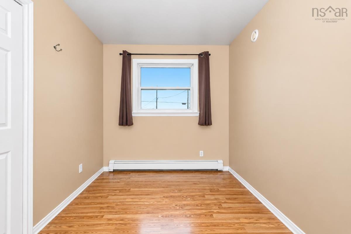  MLS ()